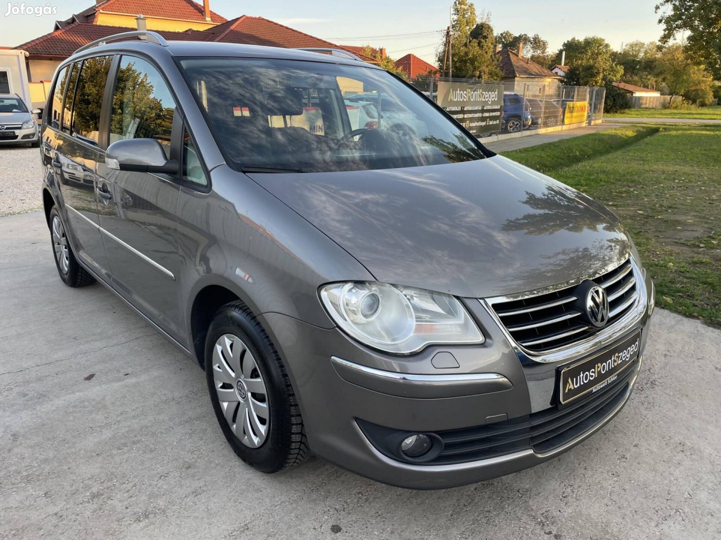 Volkswagen Touran 1.4 TSI Highline [7 személy]...